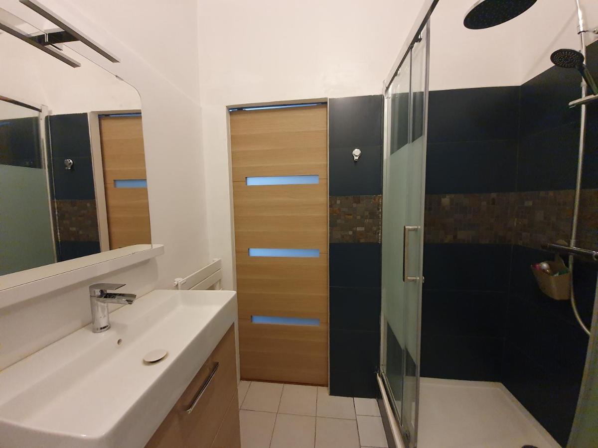 Vieux-Port, Panier, Magnifique Studio Avec Vue Sur Mer Marseille Exteriör bild